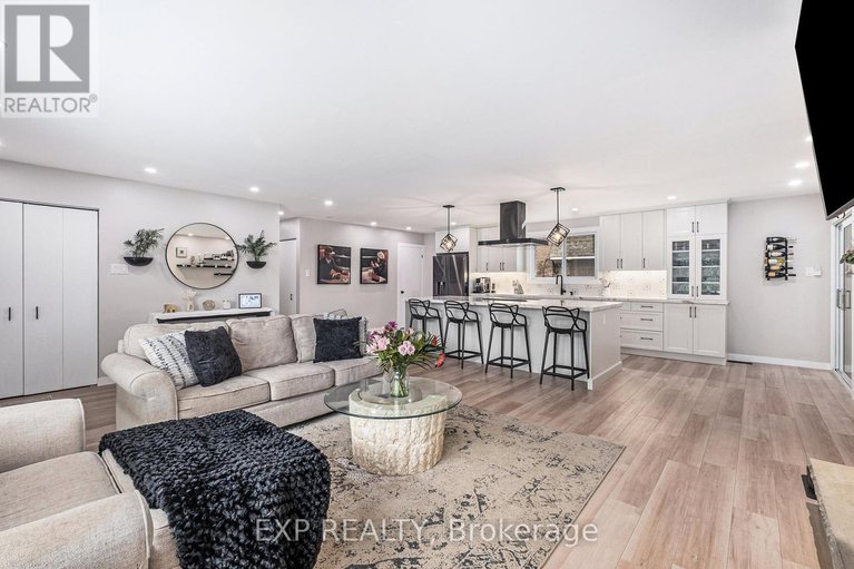 28788003/3-st-remy-drive/pheasant-run/ottawa/ontario/K2J1A4_3