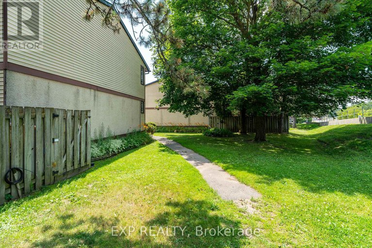 28703250/11-3111-quail-drive/sawmill-creektimbermill/ottawa/ontario/K1T1T9_26