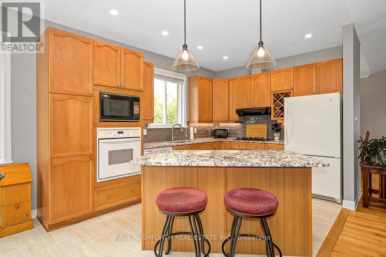 28790405/48-greenhaven-crescent/stittsville-south/ottawa/ontario/K2S2A5_8