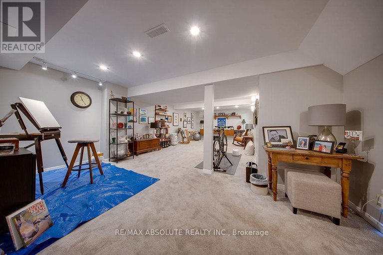 29083233/37-randall-james-drive/stittsville-central/ottawa/ontario/K2S1L9_23