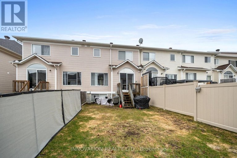 29615083/1287-klondike-road/morgans-grantsouth-march/ottawa/ontario/K2W1E2_32