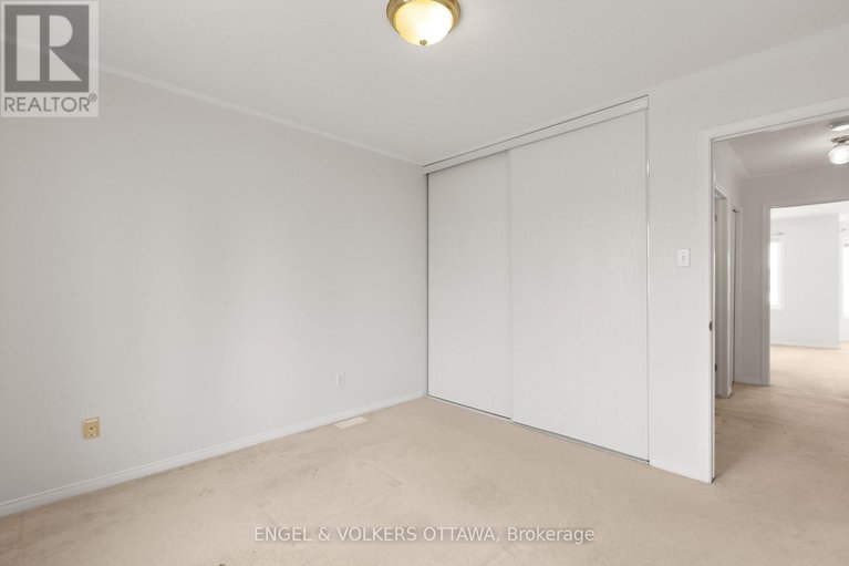 29194786/14-gatesbury-street/longfields/ottawa/ontario/K2J4X5_24