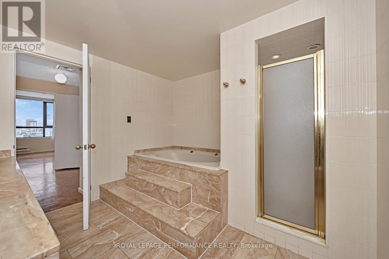 28410247/1204-40-boteler-street/lower-townbyward-market/ottawa/ontario/K1N9C8_33