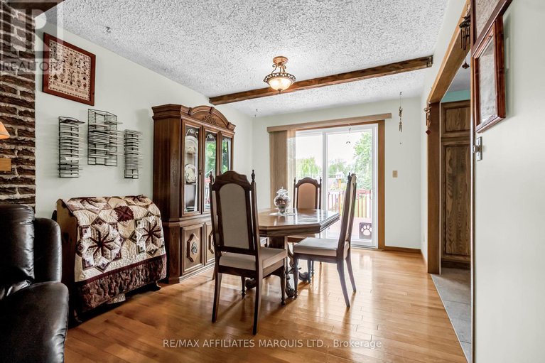 28494873/18227-oak-drive/south-glengarry-charlottenburgh-twp/south-glengarry/ontario/K0C2J0_10