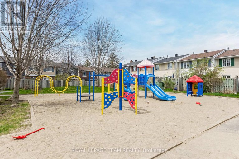 28283538/156-518-orkney-private/carleton-square/ottawa/ontario/K2C3M7_39