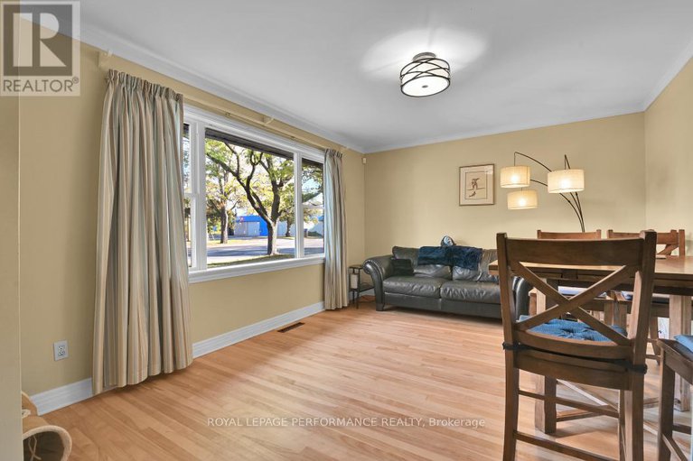 28997583/934-smyth-road/elmvale-acresurbandale/ottawa/ontario/K1G1P6_6