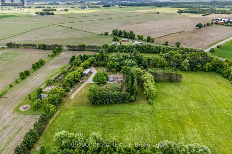 29608680/2685-concession-7-road/east-hawkesbury/ontario/K0B1P0_28