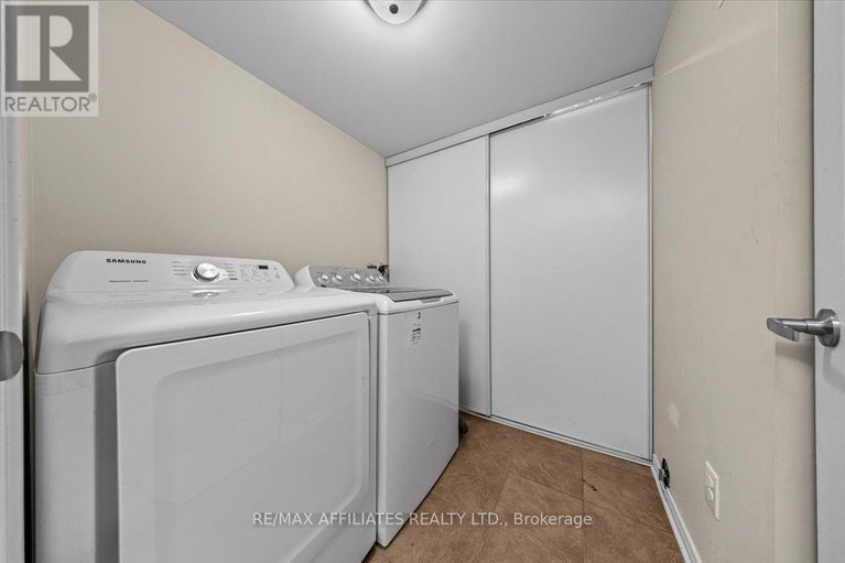 28223631/1028-pampero-crescent/stittsville-north/ottawa/ontario/K2S0N4_7