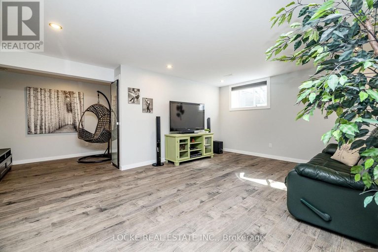 29578721/168-minoterie-ridge/camelot/ottawa/ontario/K4A0Y6_36