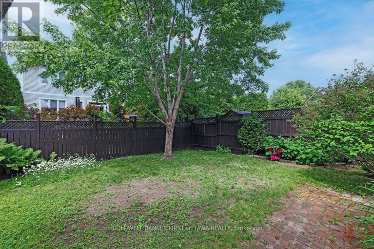 28505247/69-friendly-crescent/stittsville-south/ottawa/ontario/K2S2B6_29