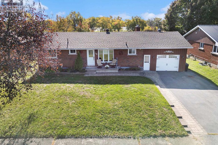 28983039/70-st-lawrence-street/ingleside/south-stormont/ontario/K0C1M0_33