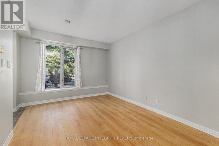 28905631/1a-150-york-street/lower-townbyward-market/ottawa/ontario/K1N1K9_8