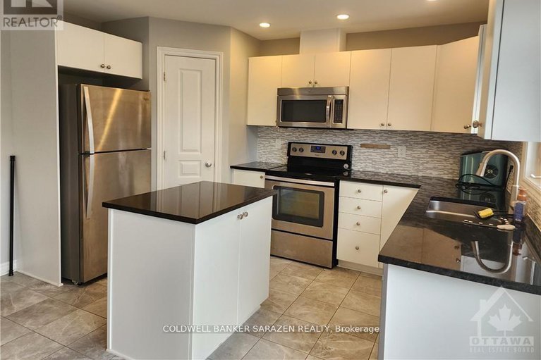 28560755/612-danaca-private/carson-meadows/ottawa/ontario/K1K2V7_4