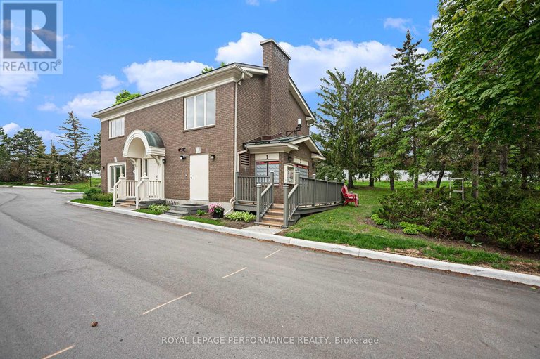 28643500/81-waterford-drive/pineglencountry-place/ottawa/ontario/K2E7V4_17