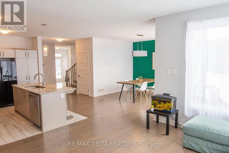 28009413/361-sterling-avenue/clarencerockland-twp/clarence-rockland/ontario/K4K0L4_16