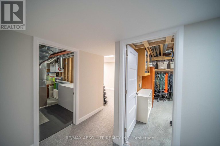 29115783/727-azure-street-n/village-of-russell/russell/ontario/K4R0E6_32