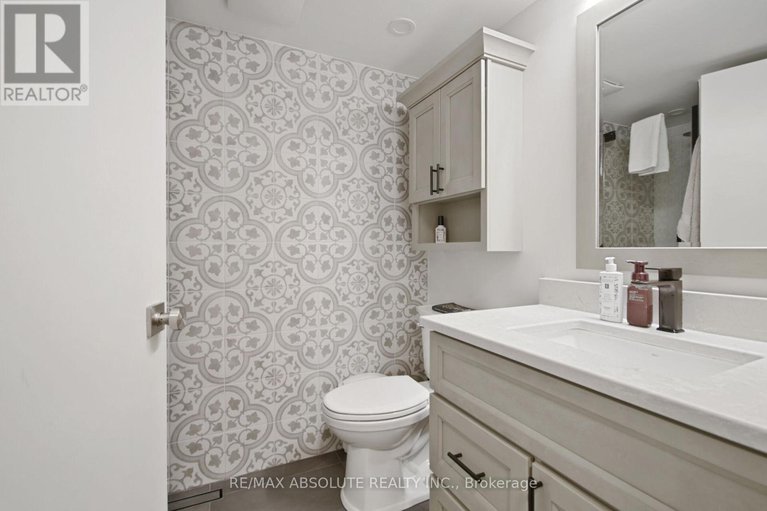 28636841/252-bruyere-street/lower-town/ottawa/ontario/K1N5E6_4