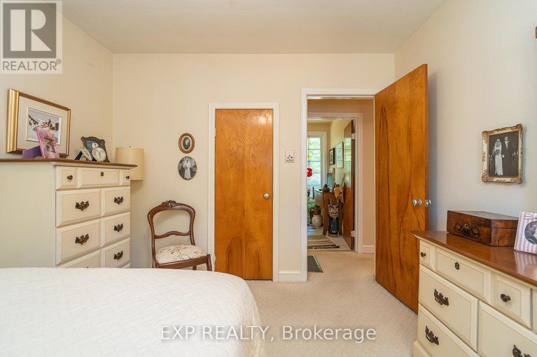 29139161/504-thessaly-circle/alta-vistafaircrest-heights/ottawa/ontario/K1H5W5_25