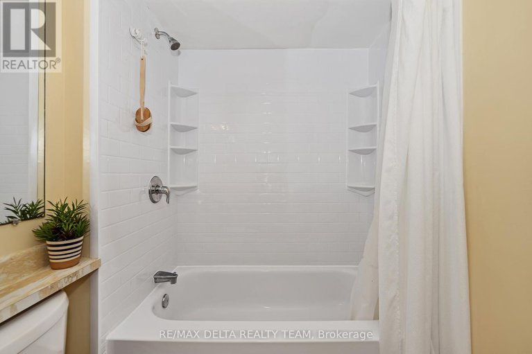 28594573/108-465-canteval-terrace/fallingbrookpineridge/ottawa/ontario/K4A2C7_11