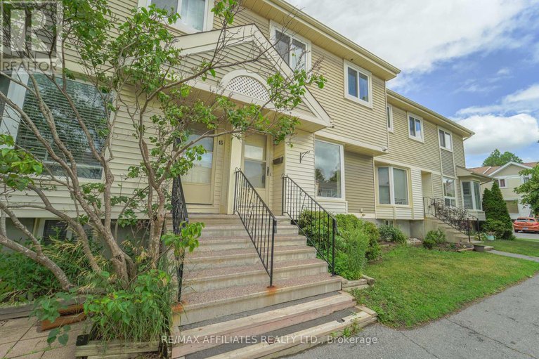28589609/65-47-mcdermot-court/katimavik/ottawa/ontario/K2L3V5_2