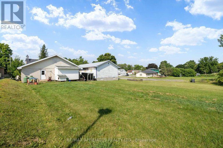 28666131/79-george-street/lanark-highlands-lanark-village/lanark-highlands/ontario/K0G1K0_41