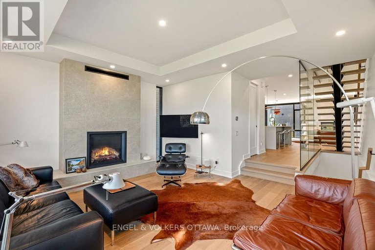 29122342/127-peridot-private/experimental-farm/ottawa/ontario/K2C3M3_16