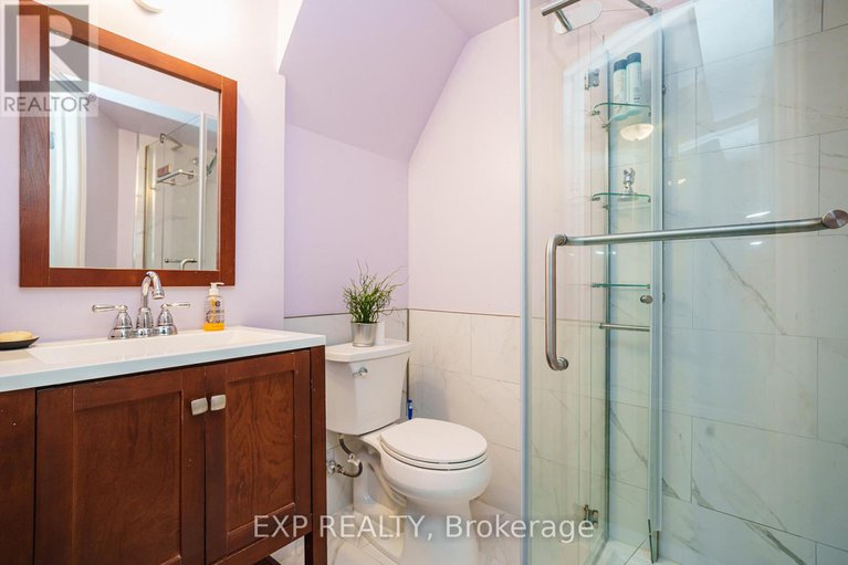 28257579/426-pillett-street/strandherd/ottawa/ontario/K2J5S3_25