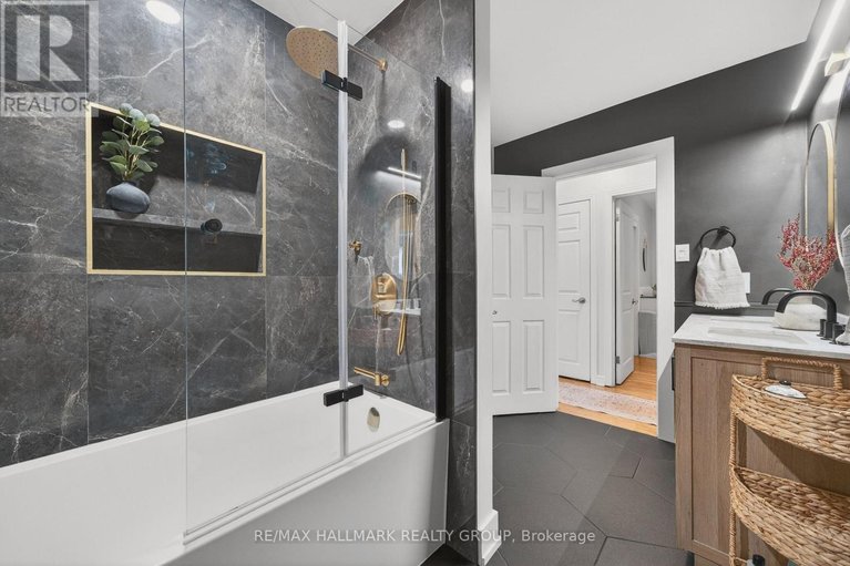 29671013/1081-foley-avenue/elmvale-acresurbandale/ottawa/ontario/K1G2R4_15