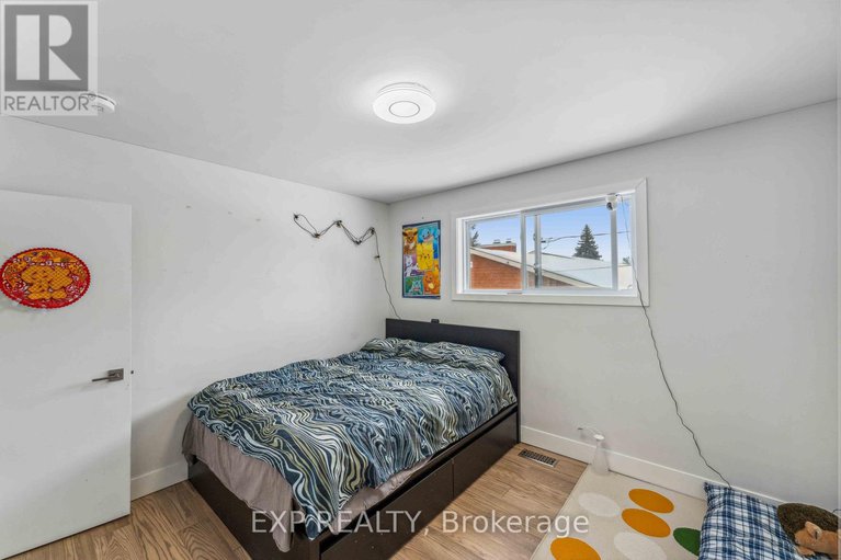 29339808/44-sherry-lane/manordale/ottawa/ontario/K2G3L8_17