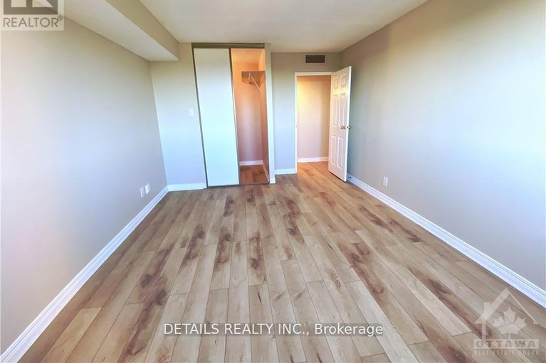 28248891/709-100-grant-carman-drive-w/borden-farmstewart-farmcarleton-heightsparkwood-hills/ottawa/ontario/K2E8B8_23