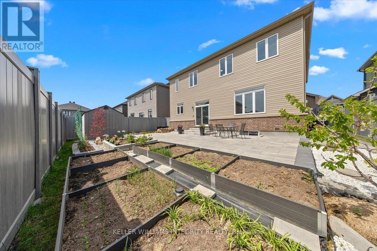 28318223/69-ascari-road/mahogany-community/ottawa/ontario/K4M0M5_40