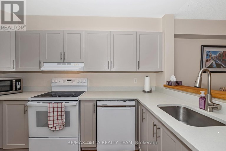 28594573/108-465-canteval-terrace/fallingbrookpineridge/ottawa/ontario/K4A2C7_8