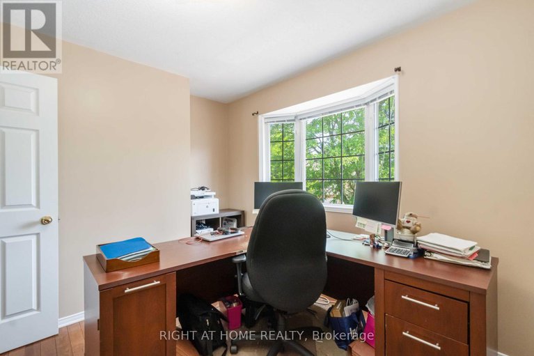 28479509/87-cohen-avenue/katimavik/ottawa/ontario/K2L4G4_17