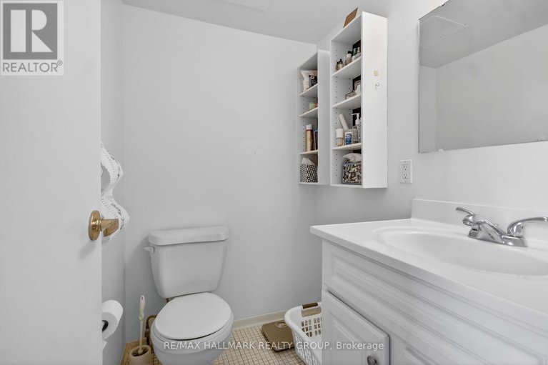 29394660/407-2400-virginia-drive/urbandale-acres/ottawa/ontario/K1H8L3_20