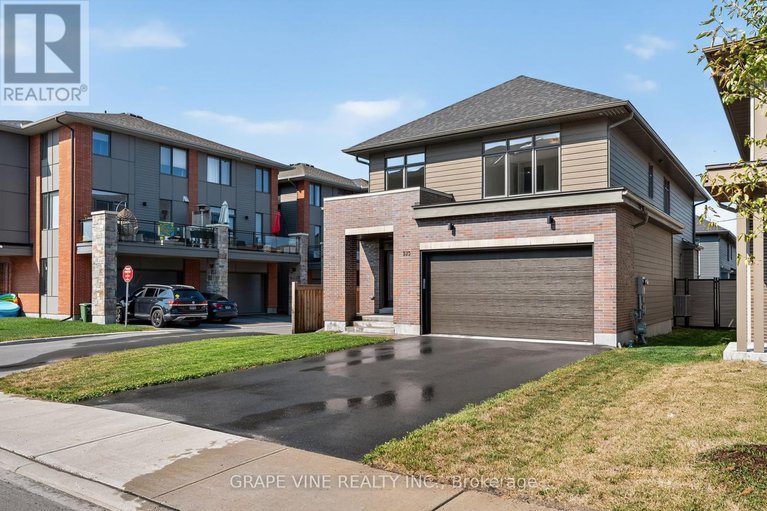 28743049/525-pimiwidon-street/cfb-rockcliffe-and-area/ottawa/ontario/K1K5A1_3