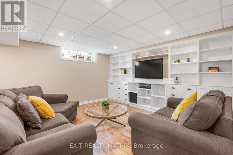 29328724/16-la-citadelle-street/embrun/russell/ontario/K0A1W0_30