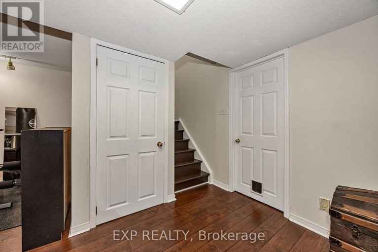 29607675/63-victor-street/stittsville-central/ottawa/ontario/K2S1H8_33