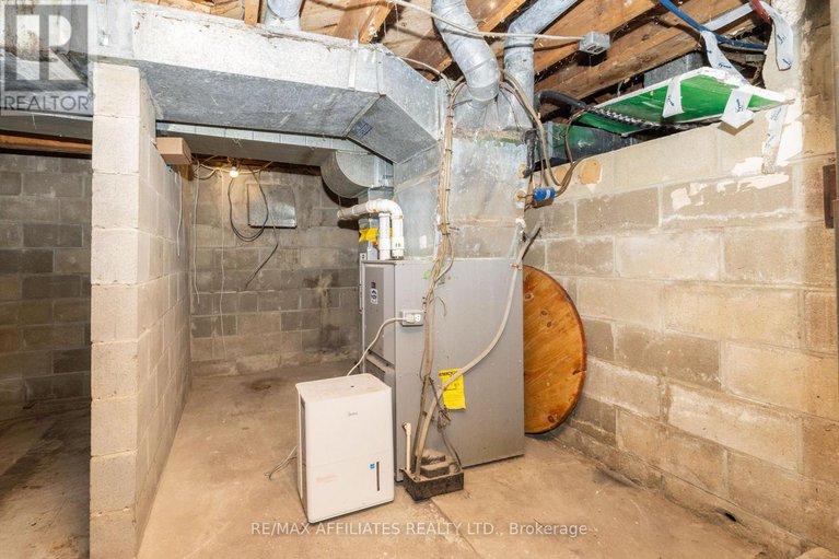 28666131/79-george-street/lanark-highlands-lanark-village/lanark-highlands/ontario/K0G1K0_35