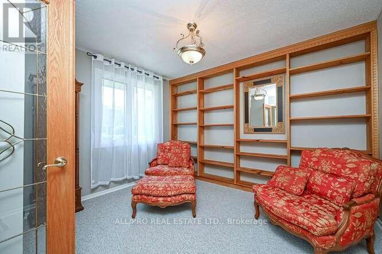 28728482/56-jackson-court/beaverbrook/ottawa/ontario/K2K1B7_5