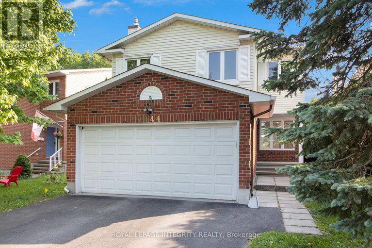 28688332/2044-wildflower-drive/queenswood-heights-south/ottawa/ontario/K1E3R5_2