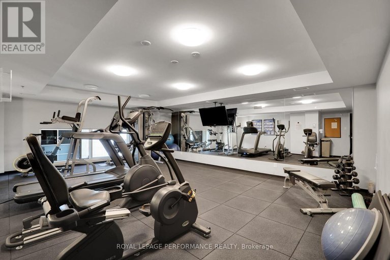 29456392/413-88-richmond-road/westborohampton-park/ottawa/ontario/K1Z0B1_22