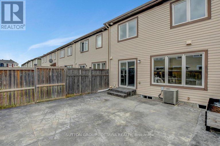 28326225/460-meadowhawk-crescent/half-moon-bay/ottawa/ontario/K2J5W8_44