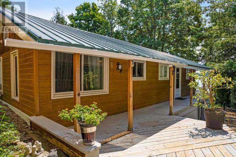 28308474/193-pretties-island-road/drummond-n-elmsley-drummond-twp/drummondnorth-elmsley/ontario/K7C4K8_19