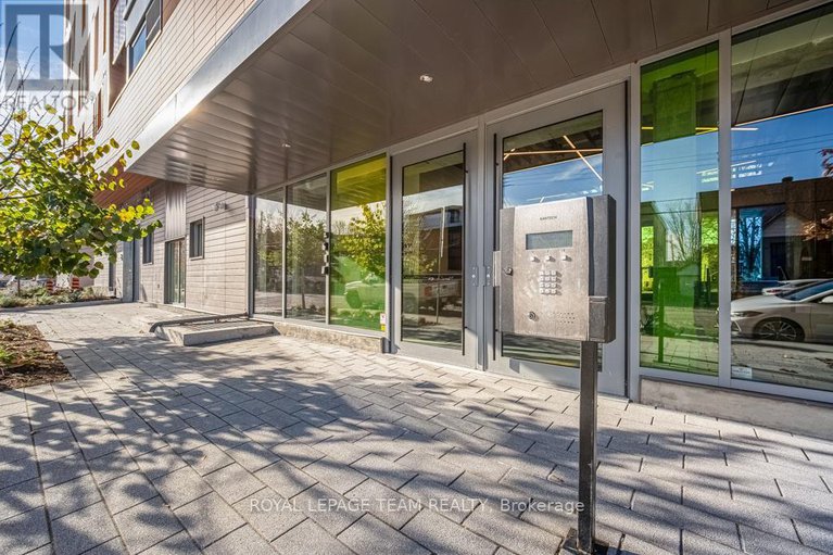 28408912/504-135-barrette-street/vanier/ottawa/ontario/K1L7Z9_39