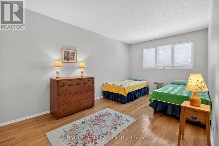 29490133/54-selwyn-place-w/beaverbrook/ottawa/ontario/K2K1P2_30