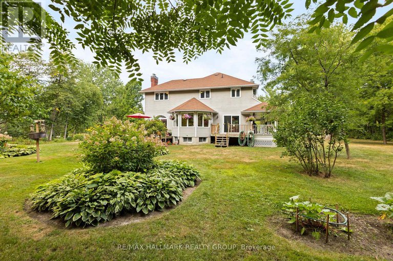 28835565/1103-rideau-bend-crescent/manotick-east-to-manotick-station/ottawa/ontario/K4M1B6_34