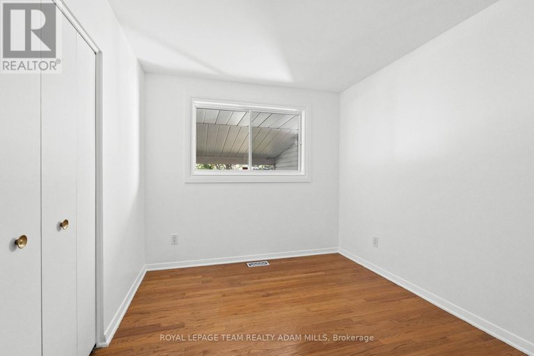 28867899/3-domus-crescent/lynwood-village/ottawa/ontario/K2H6A3_20