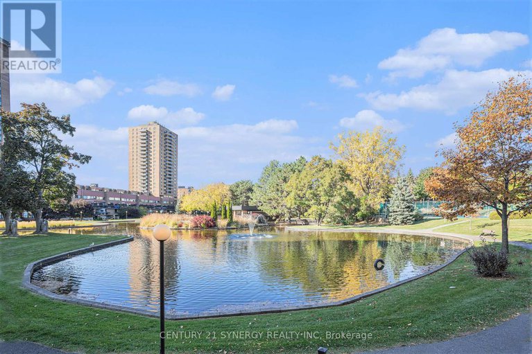 28993564/204-270-brittany-drive/viscount-alexander-park/ottawa/ontario/K1K4M3_30