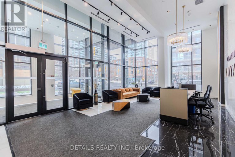 29411218/410-180-george-street/lower-townbyward-market/ottawa/ontario/K1N0G8_4