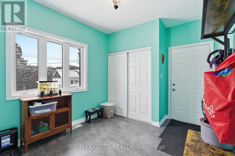 29621923/1820-landry-road/clarencerockland-twp/clarence-rockland/ontario/K0A1N0_33